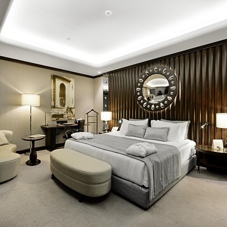 ホテル クラウン プラザ ブルサ コンベンション センター ＆ サーマル スパ エクステリア 写真 A bedroom at the hotel
